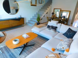 Piso en Centre. Esplendido moderno duplex en pleno centro de roses