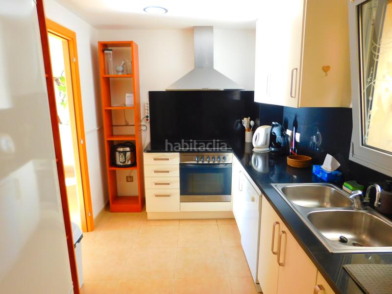 Foto 579cff8c-3232-4c6c-9439-b80ba7b140a4. Appartamento con riscaldamento parcheggio in Centre Roses