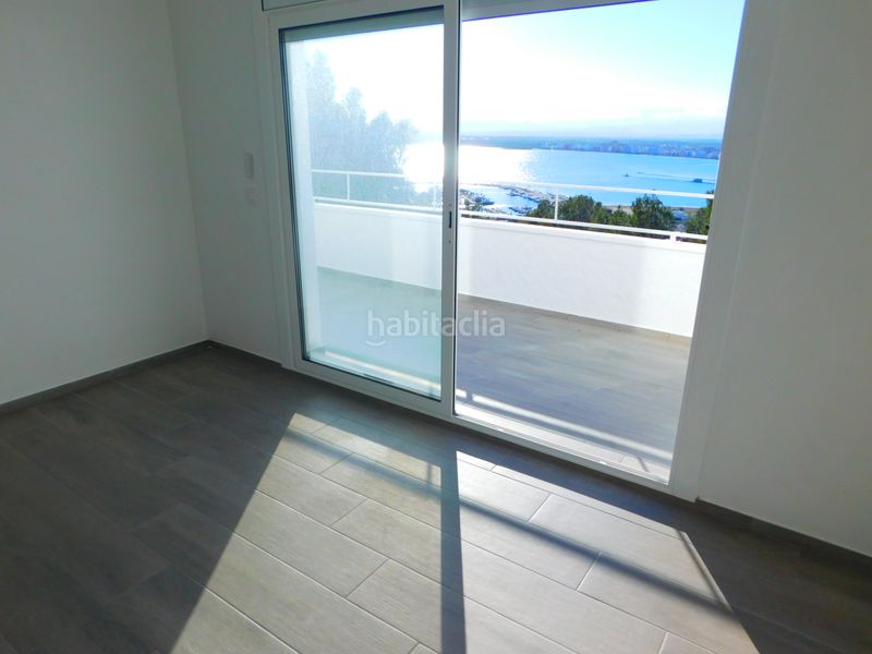 Foto 854da8a1-d173-45fa-a7b1-060b8e530525. Apartament amb aparcament a Puig Rom-Canyelles-Almadrava Roses