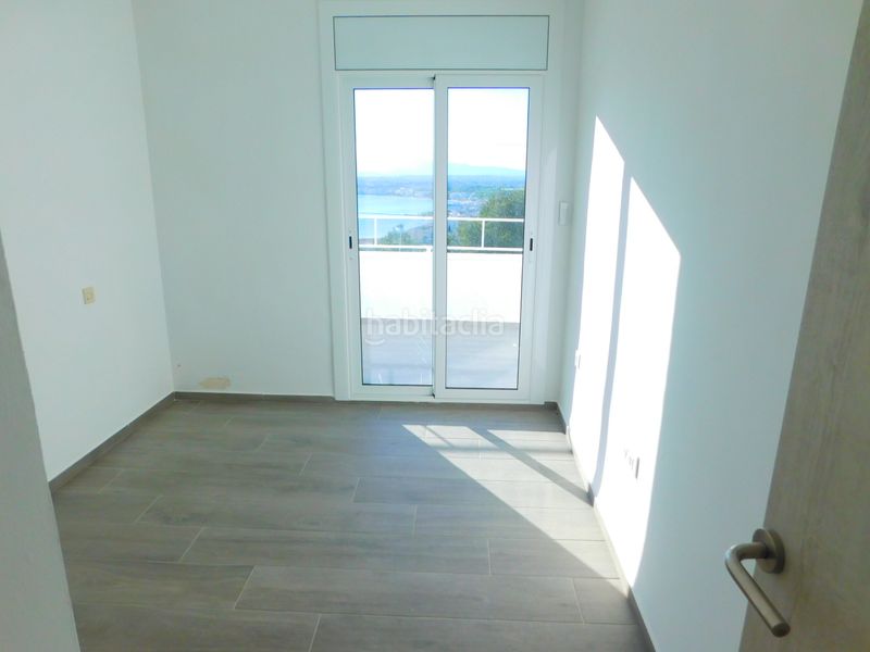 Foto 9505caf6-68d2-4ee9-93b1-c97f836be5a0. Apartament amb aparcament a Puig Rom-Canyelles-Almadrava Roses