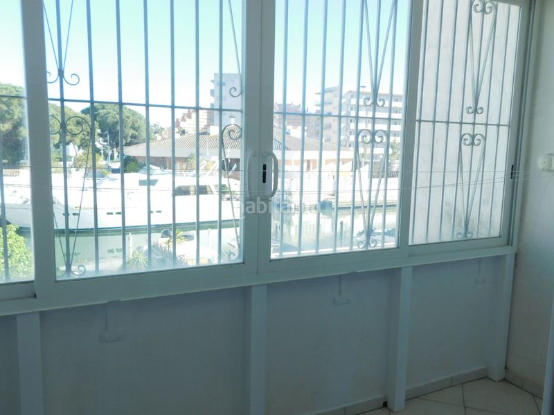 Foto af637bbc-9628-4e5c-b123-46fc0120723f. Casa adossada amb xemeneia aparcament a Santa Margarida Roses