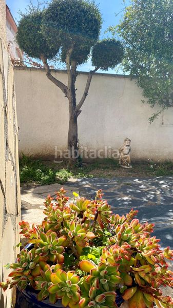 Foto 35962d1e-3b67-4f7d-b74a-803ced5cf857. Casa amb xemeneia aparcament a Nord Roses