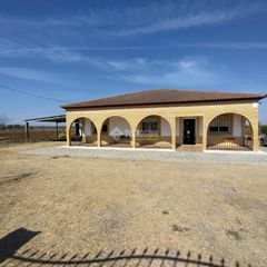 Casale in Carlota (La). Casa rural en venta en la carlota