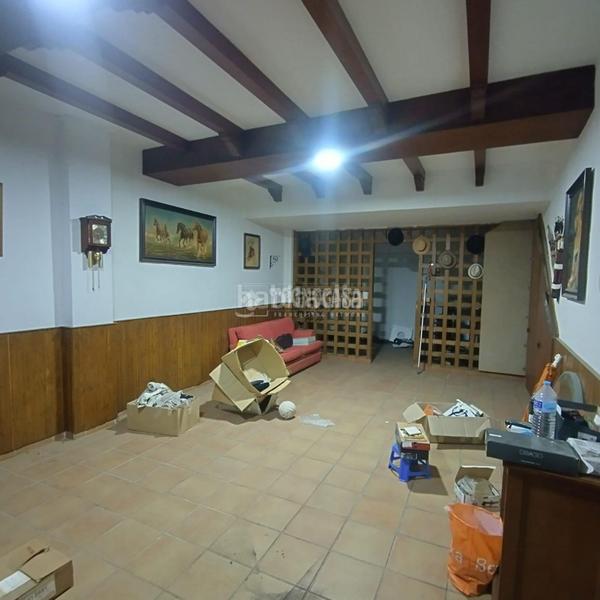 Foto 4493a109-ecdb-406a-883b-3b630a0e2e69. Maison jumelée avec chauffage parking piscine dans Alcolea Córdoba