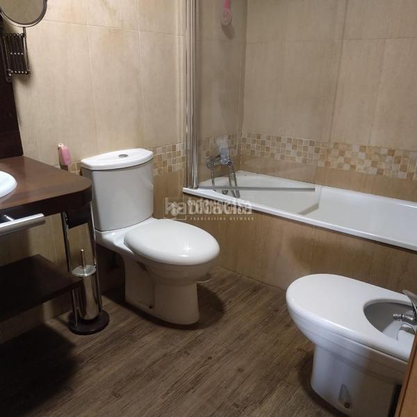 Foto f0c25c5c-9159-451c-85f1-a66ca82eaf91. Maison jumelée avec chauffage parking piscine dans Alcolea Córdoba