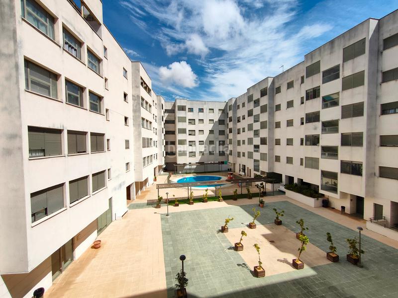 Foto 27f0b013-b192-4434-b7e5-8a21e8f7672e. Alquiler apartamento  con solarium y plaza. todo el año en Puerto de Santa María (El)