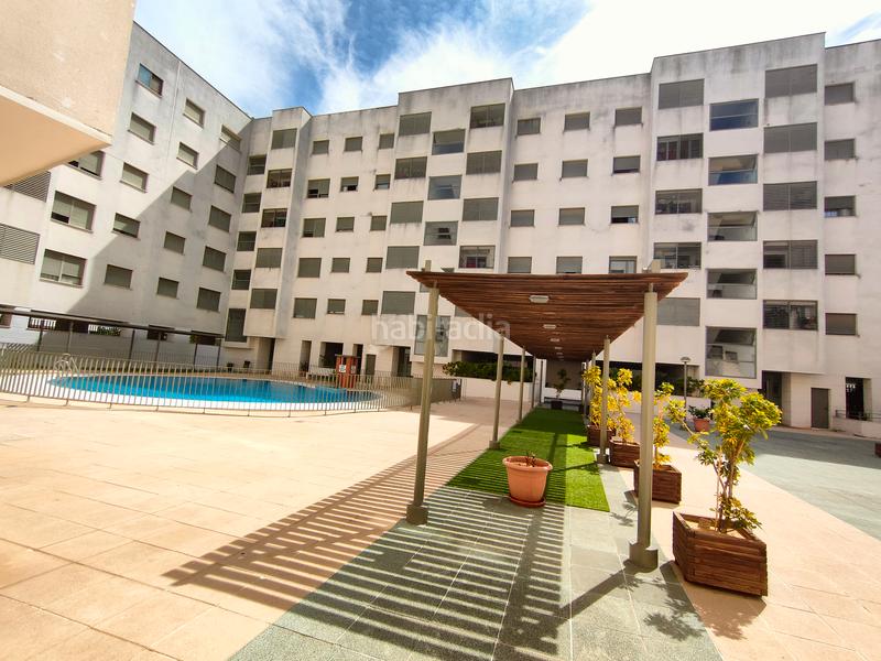 Foto 5a75c39c-2ee8-4933-9701-400bd1fa903a. Alquiler apartamento  con solarium y plaza. todo el año en Puerto de Santa María (El)