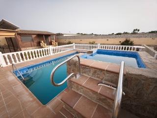 Casa a Cuatro Pinos - El Carmen. Parcela 500m2 con bungalow 42m2 san antonio el puerto