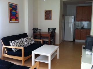 Location Appartement à Calle de la rosa 24. Para todo el año, 1 dormitorio con plaza de garaje el puerto