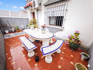 Maison à Pinar Alto. Casa adosada con patio zona parque europa el puerto