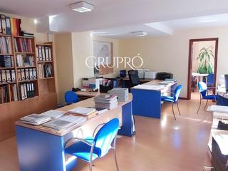 Office space  Coruña. Oficina en venta en c coruña  beiramar