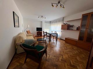 Miete Zweistöckige Wohnung  N/a. En nigrán