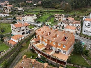 Casa adossada  Urb. o burgo. Venta de pareado en baiona con vistas al mar y prximo a la play