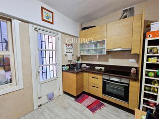 Appartement  Manuel de castro. Piso de 96m2 con 3 habitaciones para inversores en balaidos