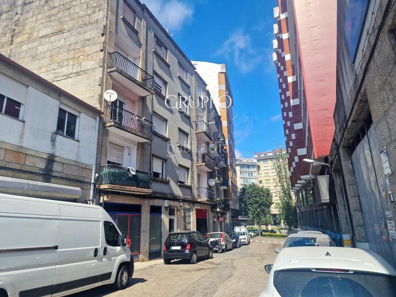 Foto 98275c9e-7c1a-4a93-9062-c89379f155d7. Piso s de 77 m2 con 2 dormitorios en balaidos en Vigo