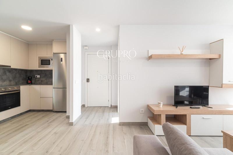 Foto 35421f9f-f36e-4384-ab51-cf5018f757de. Piso vivienda reformada y amueblada a estrenar , a 300 metros de la playa de santa marta en Baiona