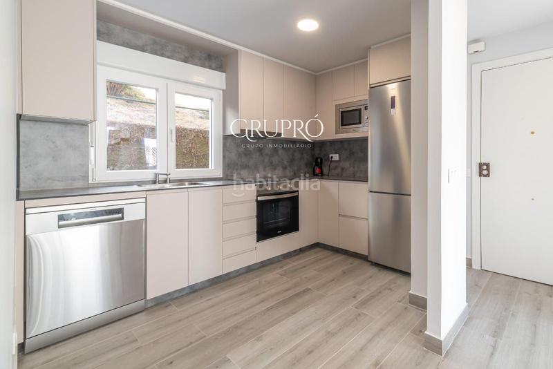 Foto c4c78f49-7471-4c6c-81b6-6f8dc5a1cd46. Piso vivienda reformada y amueblada a estrenar , a 300 metros de la playa de santa marta en Baiona