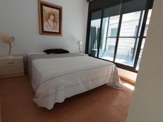 Lloguer Apartament  Carrer de ríos rosas. Precioso piso de diseño tipo loft, exterior, con patio, luminoso