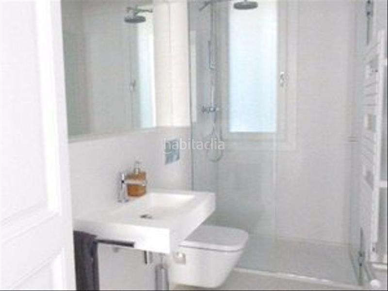 Foto 206178b3-142c-4428-bf80-ea21e7aa9ceb. Rent flat with heating in Raval Barcelona