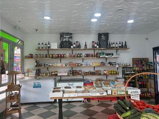 Traspàs Local Comercial a Don Benito. Ocasion! negocio a pleno rendimiento en el centro