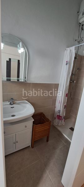 Foto d8ee9a1f-0768-44fd-909e-c5d850e58065. Casa  reformada a estrenar en Haba (La)