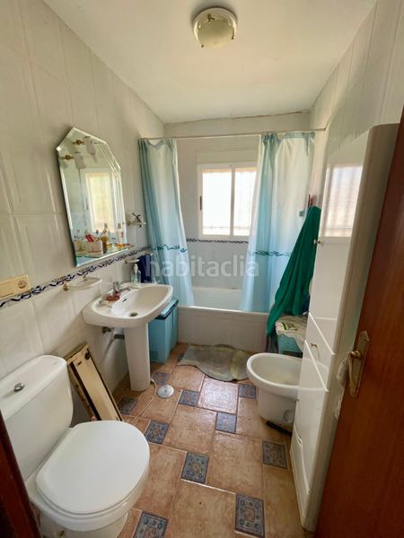 Foto dbd0333e-fa03-468e-bad6-0c4c1dcbde43. Casa a Castuera