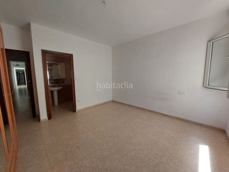 Foto 85eeff58-3b81-485b-b6cc-cd1c2593fa0d. Pis a Don Benito
