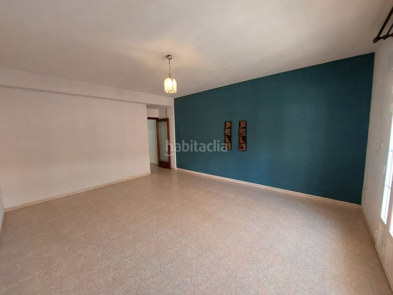 Foto a4f971c2-dd38-4d41-a121-433fef1c1d68. Pis a Don Benito