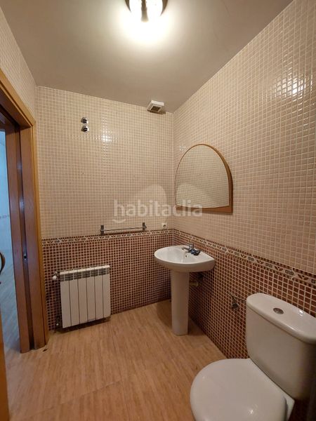 Foto c48ed382-e000-4561-b1b5-f1744b217866. Casa adossada amb calefacció aparcament a Don Benito