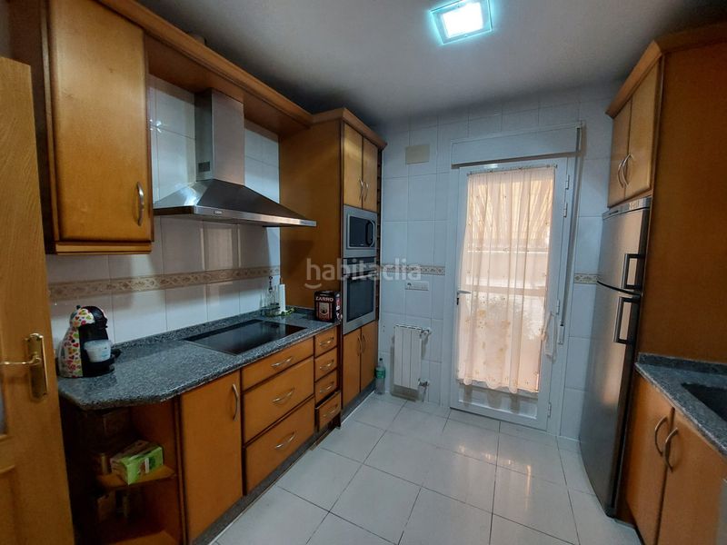Foto 48b09664-1258-49c9-b9b0-469370dd1e85. Casa a schiera con riscaldamento parcheggio in Don Benito