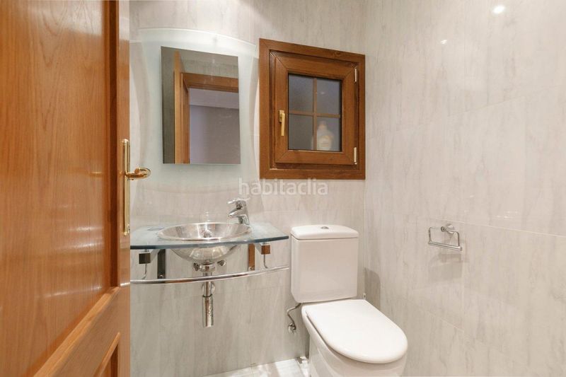 Foto c458ad1e-6b79-4d64-a837-22763d9d8d68. Casa amb calefacció aparcament piscina a Huétor Vega