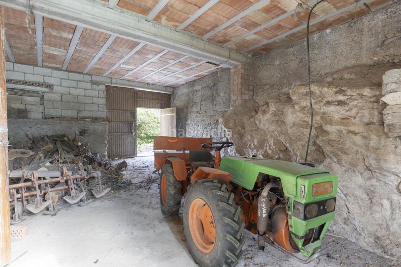 Foto 2aaac9a4-ef54-483a-83ce-1fd5d3444bd3. Masia a Serón