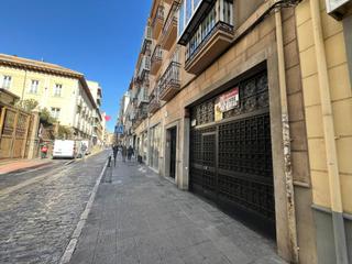 Parking coche en Fígares. Garaje en venta