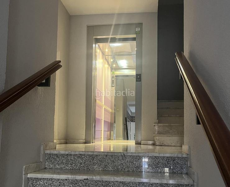 Foto d768836e-a5e8-4cc1-8947-a2c6a8707146. Aparcament cotxe a Fígares Granada