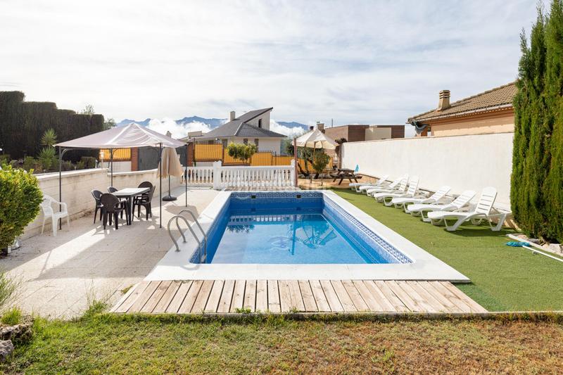 Foto ce85309f-ba27-44aa-86e9-00c49791c437. Casa chalet independiente en Huétor de Santillán