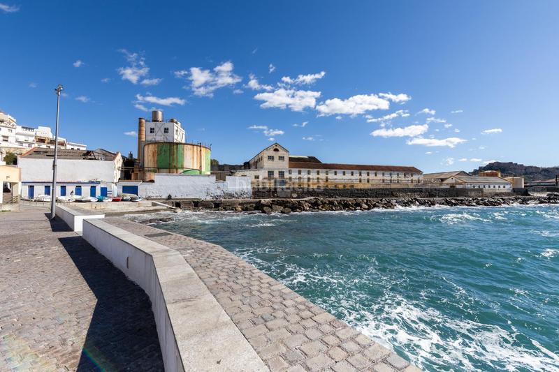 Foto 0c129427-a33f-40ff-993e-943631ae63c3. Casa a schiera con riscaldamento in La Caleta - La Guardia Salobreña