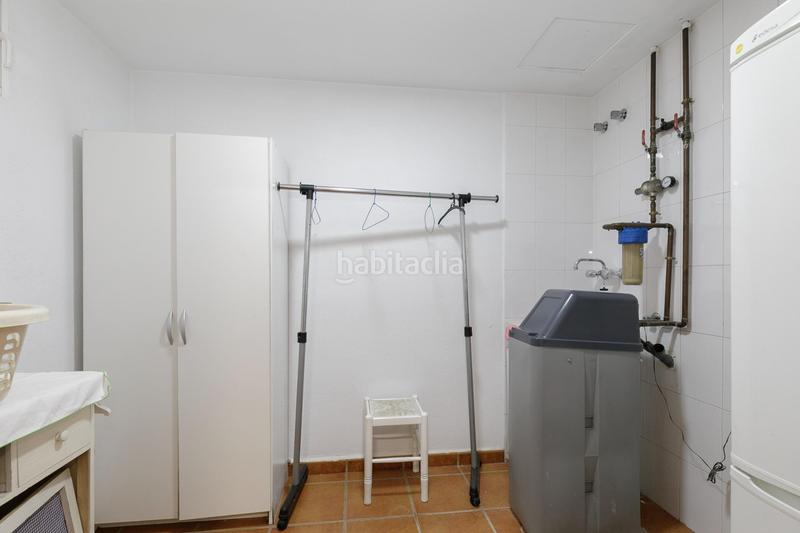 Foto 3052f22a-588c-42a6-9164-47af56bac9a4. Casa en ramon j.sender 1 el hogar que estabas buscando!!! aquí está!!! en la zubia. en Zubia (La)
