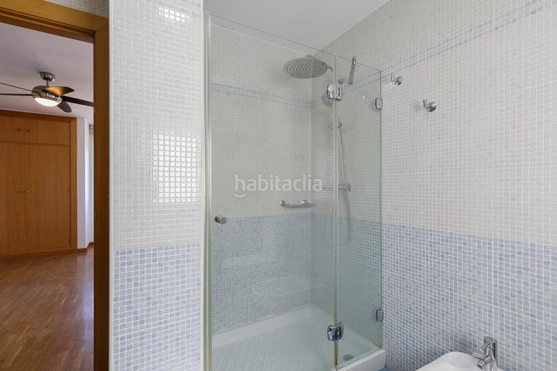 Foto 470bc4d2-0e35-4c38-b8cc-ef419a748177. Casa en ramon j.sender 1 el hogar que estabas buscando!!! aquí está!!! en la zubia. en Zubia (La)