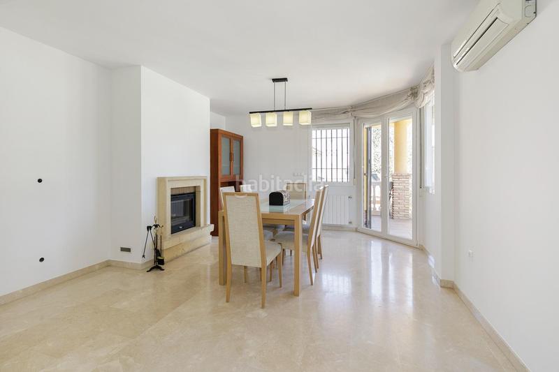 Foto db990822-bb7b-40ea-a279-d1f569c0e0f5. Casa en ramon j.sender 1 el hogar que estabas buscando!!! aquí está!!! en la zubia. en Zubia (La)