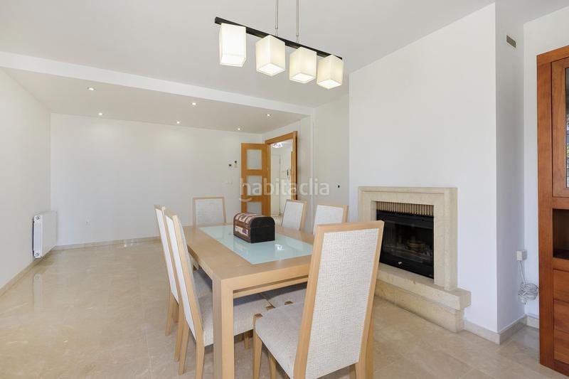 Foto e590d7a2-4b9d-450e-b392-00a6cfbfdf59. Casa en ramon j.sender 1 el hogar que estabas buscando!!! aquí está!!! en la zubia. en Zubia (La)