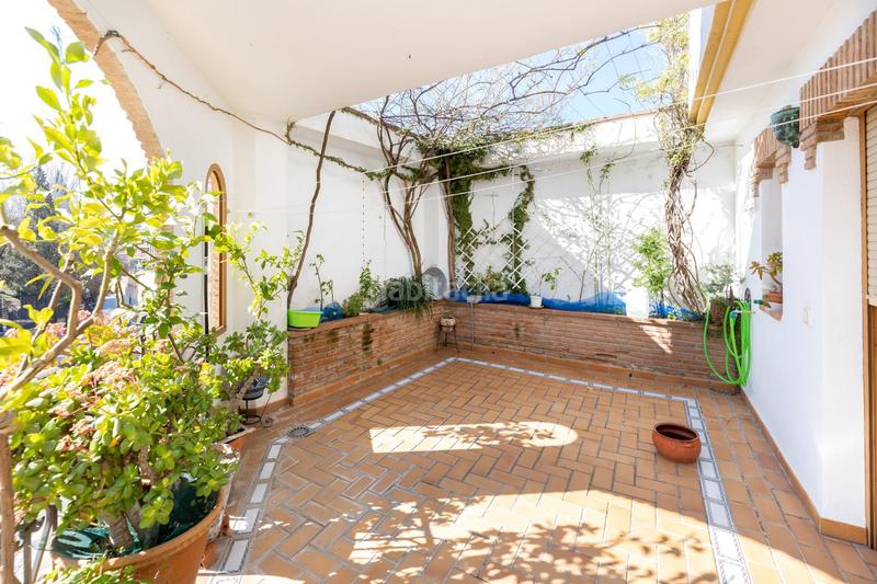 Foto bfd0bd73-2cda-4bcc-bb56-544e7cdadbb7. Casa venta de casa espectacular granada en Peligros