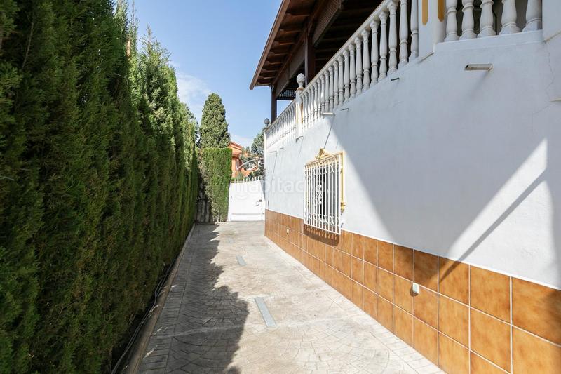 Foto 1fbd17a3-acf8-4bf0-b1f3-59694afe719a. Chalet se vende espectacular chalet en monteluz en Peligros