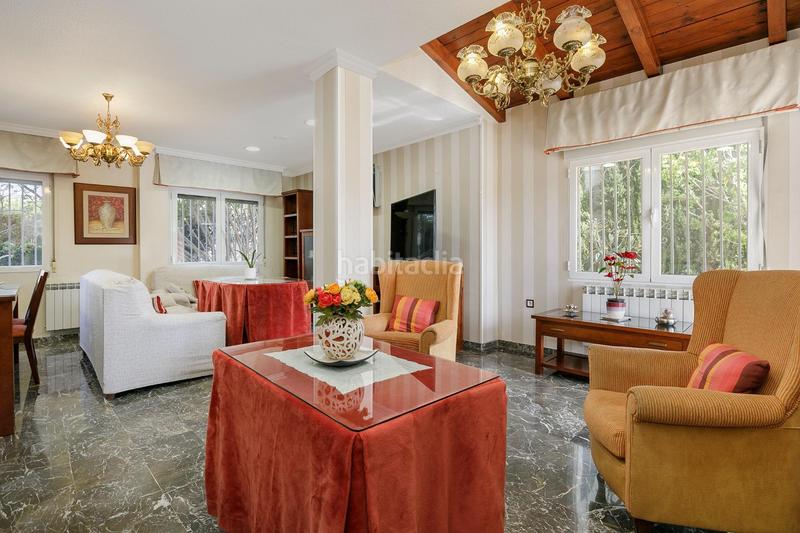 Foto 9bfc03f5-fc59-4107-aa8e-39b4c6aa938b. Chalet se vende espectacular chalet en monteluz en Peligros
