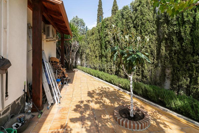Foto b996f4bf-f399-45e8-8425-4dc95a1f4f28. Chalet se vende espectacular chalet en monteluz en Peligros