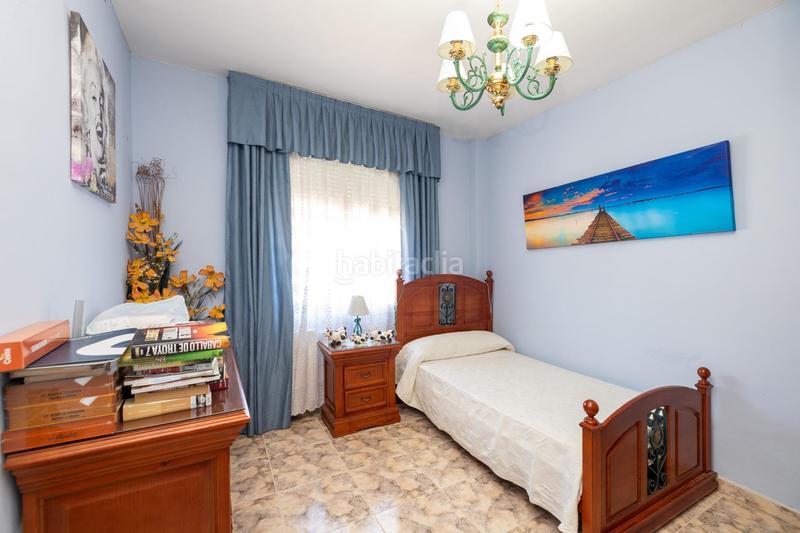 Foto 73b162fb-9188-484f-b4fc-f0e39163e39b. Chalet espectacular chalet con piscina, jardines y salón de fiestas en puerto lope ! en Moclín