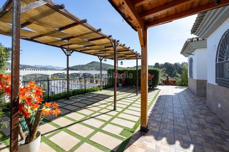 Foto cdb86e2c-f43f-4c7e-b35d-eaaf7ceddcf6. Chalet espectacular chalet con piscina, jardines y salón de fiestas en puerto lope ! en Moclín