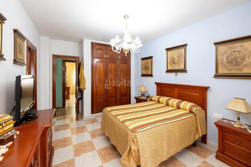 Foto d3248b03-7072-43c6-8e1d-ad1ccec93dd7. Chalet espectacular chalet con piscina, jardines y salón de fiestas en puerto lope ! en Moclín