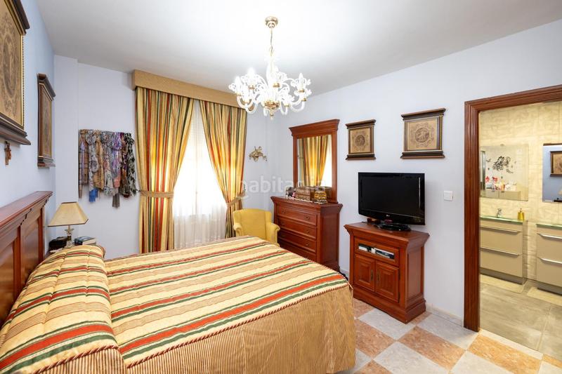 Foto f35cf7bd-5790-444d-831d-60f4a38e854a. Chalet espectacular chalet con piscina, jardines y salón de fiestas en puerto lope ! en Moclín