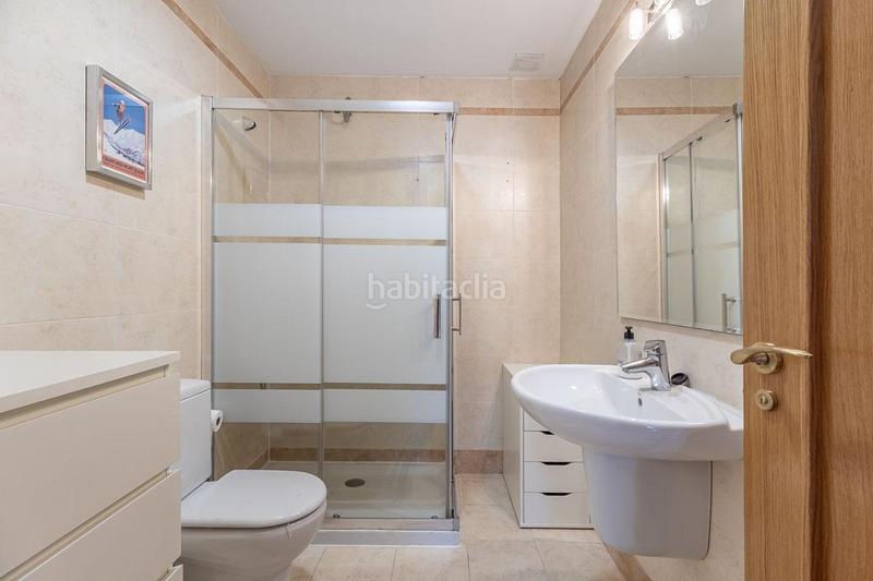 Foto 5bc65632-3e02-4b95-bb61-d82c046c1fc4. Piso precioso piso a la entrada en Jun