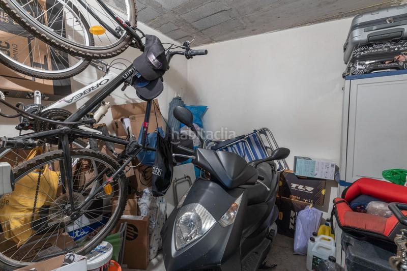 Foto 4da725d8-1ec5-4061-b8f2-d1fc83e9bcbc. Piso en calle de circunvalación 3 piso de 2 dormitorios con garaje y trastero en la mejor zona en Alhendín
